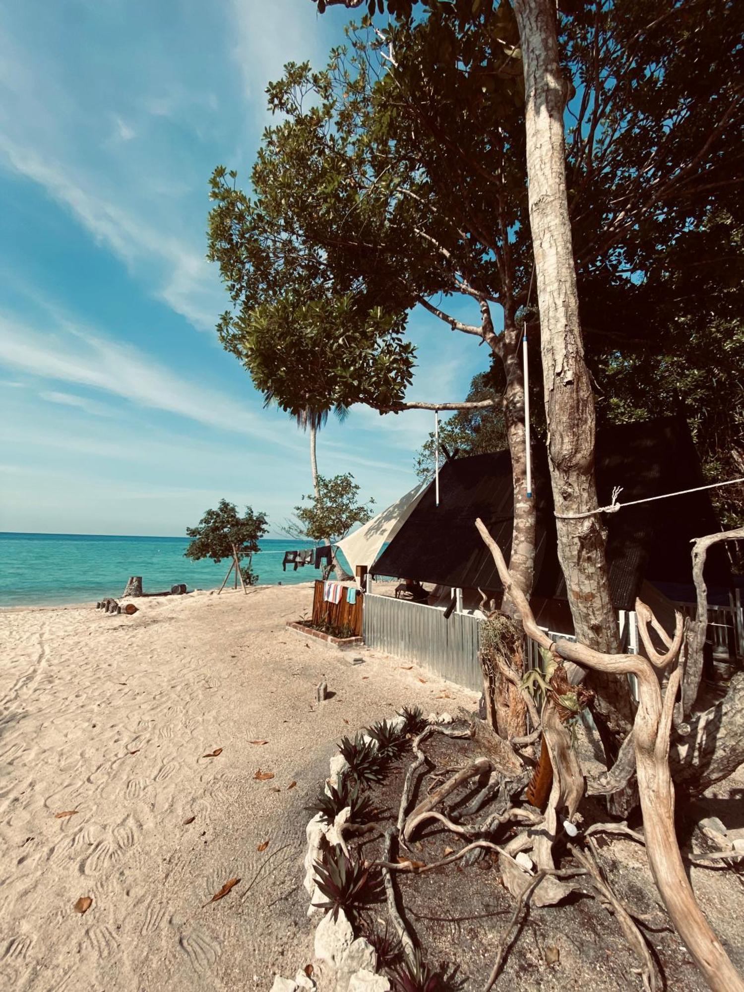 Juita Glamping Perhentian Island Hotel Kampung Kuala Besut Exterior foto